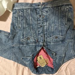 Levi’s Jean Jacket 