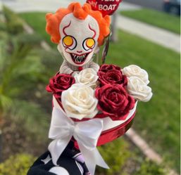 Pennywise Plush Valentine's Day Gift Set