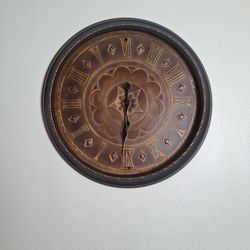 Wall Clock  Its Big