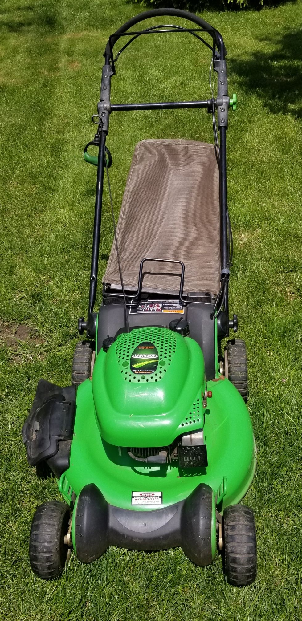 Lawnboy lawnmower lawn mower 195cc 4cycle technology Briggs & Stratton