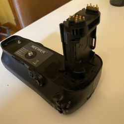 Canon 5D Mark IV Battery Grip 