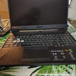 Asus tuf game a15 ryzen 5 7535HS rtx 2050 ram 24 ddr 5 sdd 512 gb