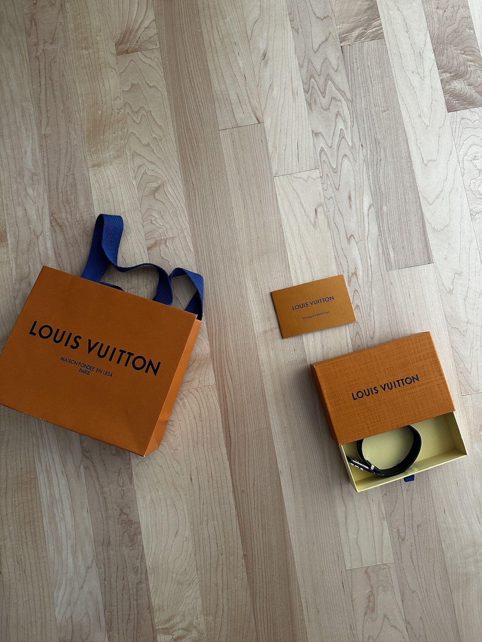 LV Bracelet Slim Brand New