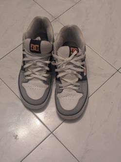 DC shoes