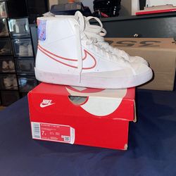 white and pink blazers size 7Y