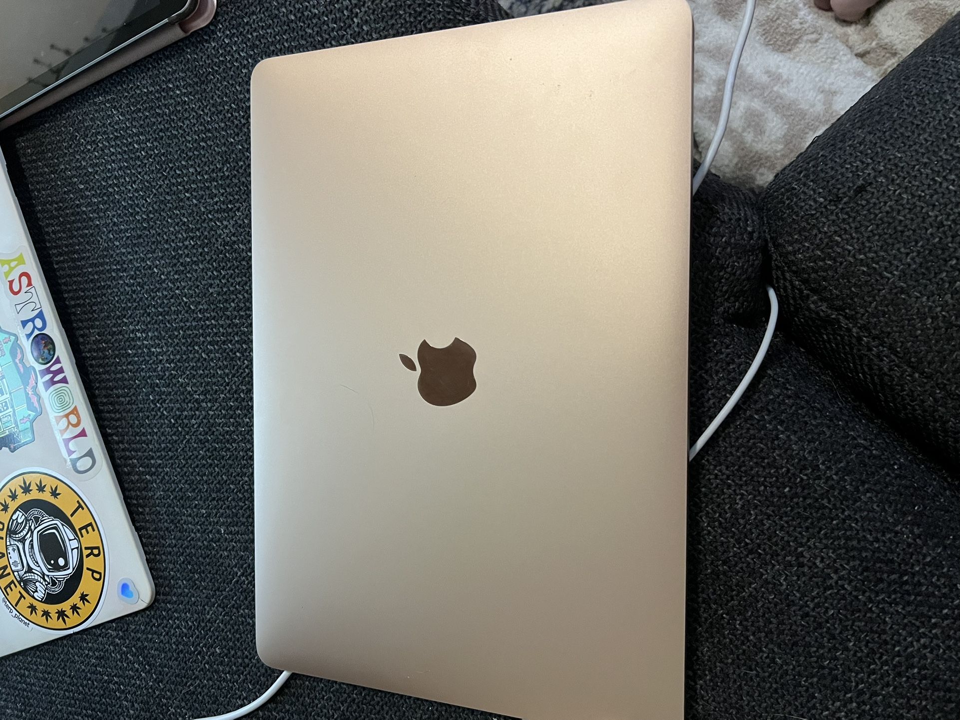 Apple MacBook Air