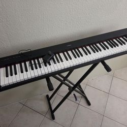Yamaha PIAGGERO NP-31
