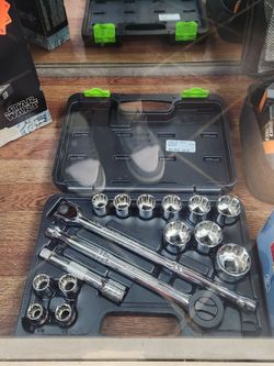 Pitsburg wrench set