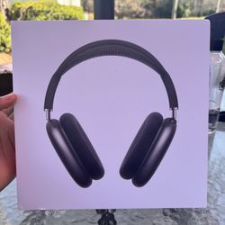Airpod Maxes Used Once