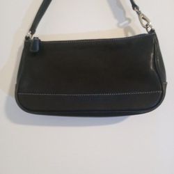 Cute True Vintage 1990's Black Leather Coach  Small Handbag 