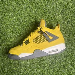 Air Jordan 4 Lightning 