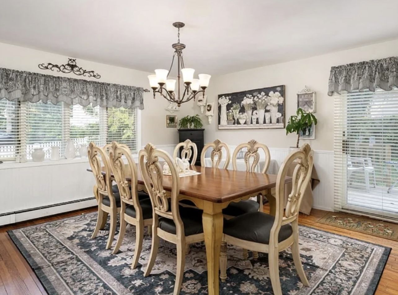 Dining Table Set