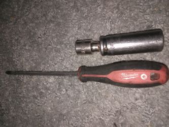 Milwaukee Screwdriver & Miscellaneous Tool