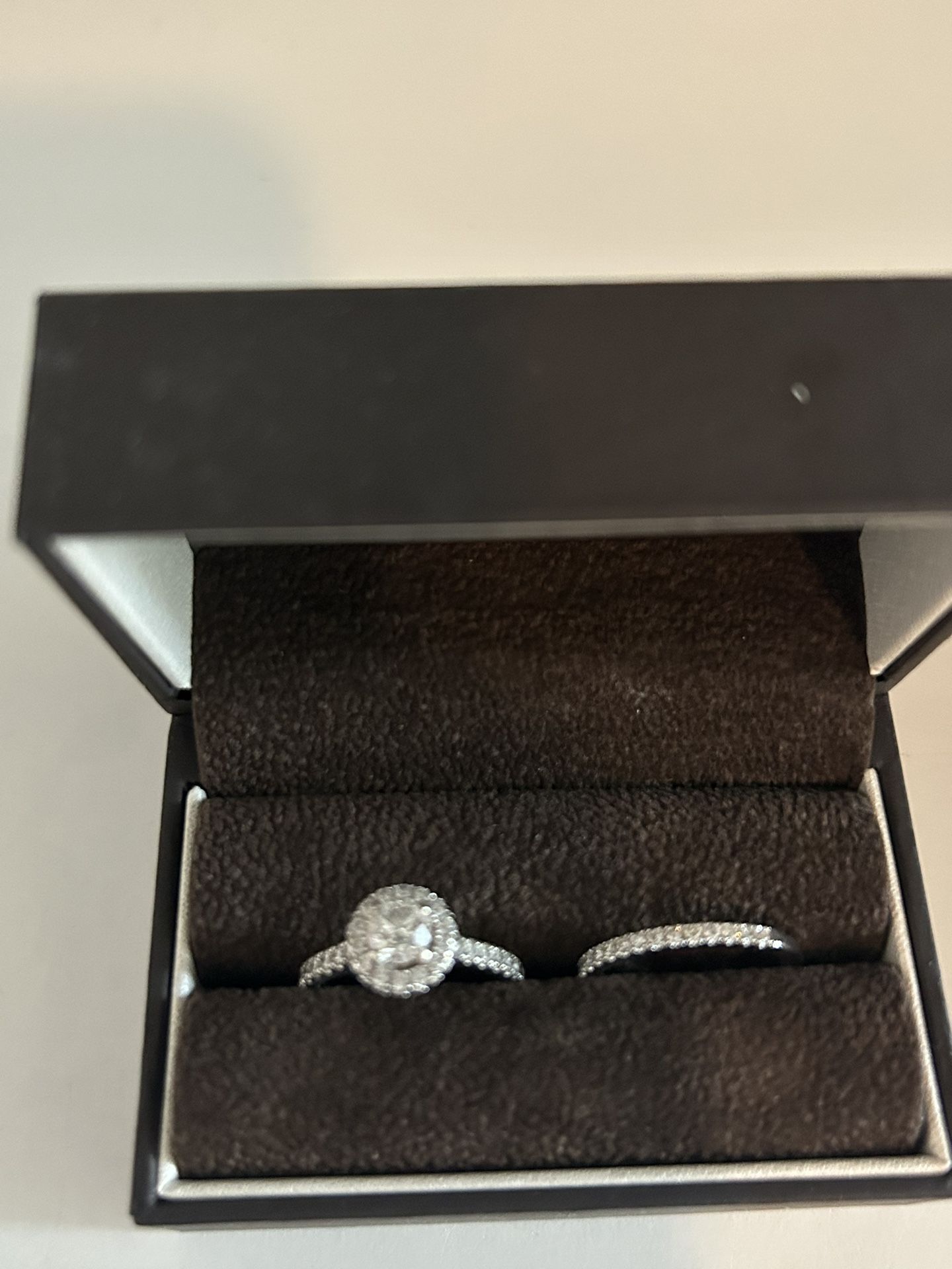 Jared Diamond Ring And Diamond Wedding Band