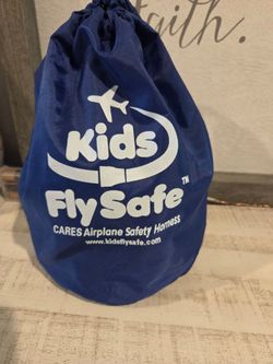 Kids Fly Safe Airplane Harness & Ear Protection