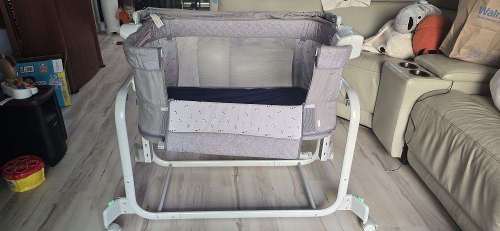 BABY CRIB, Ingenuity Dream Hero Starlight
