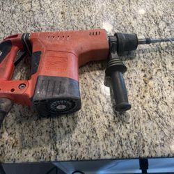 Heavy Duty Rotary Hammer Drill 120 V~ 11 Amp
