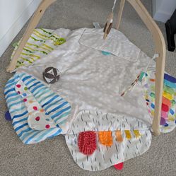 Lovevery Play Mat
