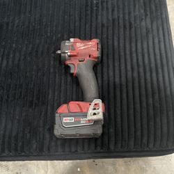 Milwaukee Fuel Compact Wrench 