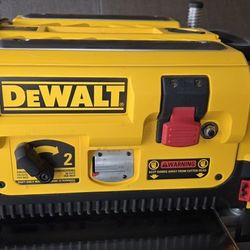 DEWALT 13" Thickness Planer