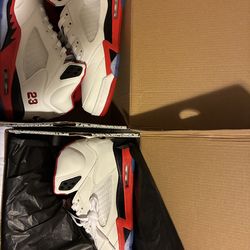 Fire 🔥 red 5s for sale size 10 willing to negotiate 150$ each used