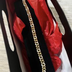 10k Gold With S1 Diamonds Cuban Bracelet 