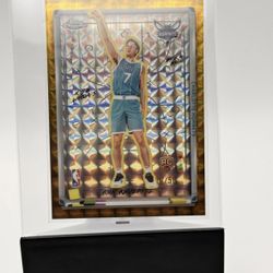 2025-26 Topps Chrome Kon Knueppel X's and Whoa's RC Geometric Gold #/50 RC