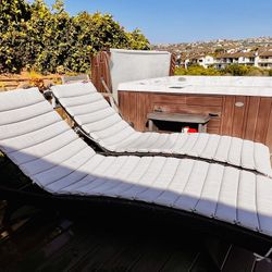 Outdoor Furniture Patio -  2  Chaise Lounge Pair With Cushions