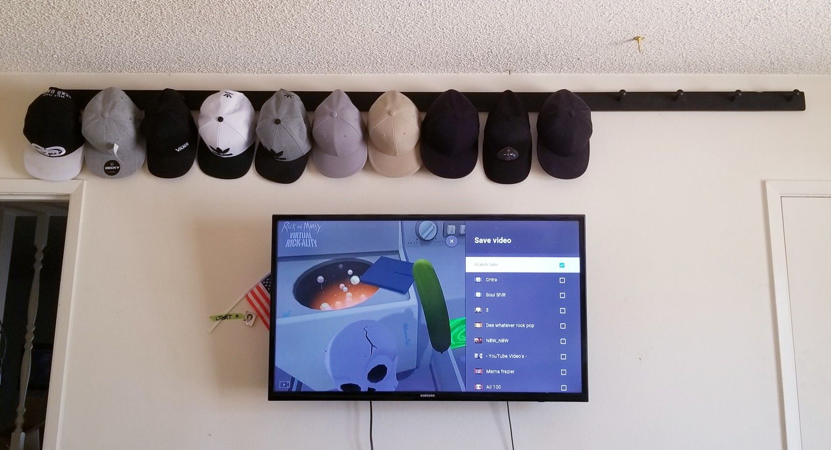 CUSTOM HAT RACK. 14 HATS! WELL MADE!