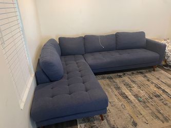 SECTIONAL SOFA 2yrs old Living Spaces