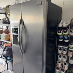 Free Refrigerator - Frigidaire Gallery 