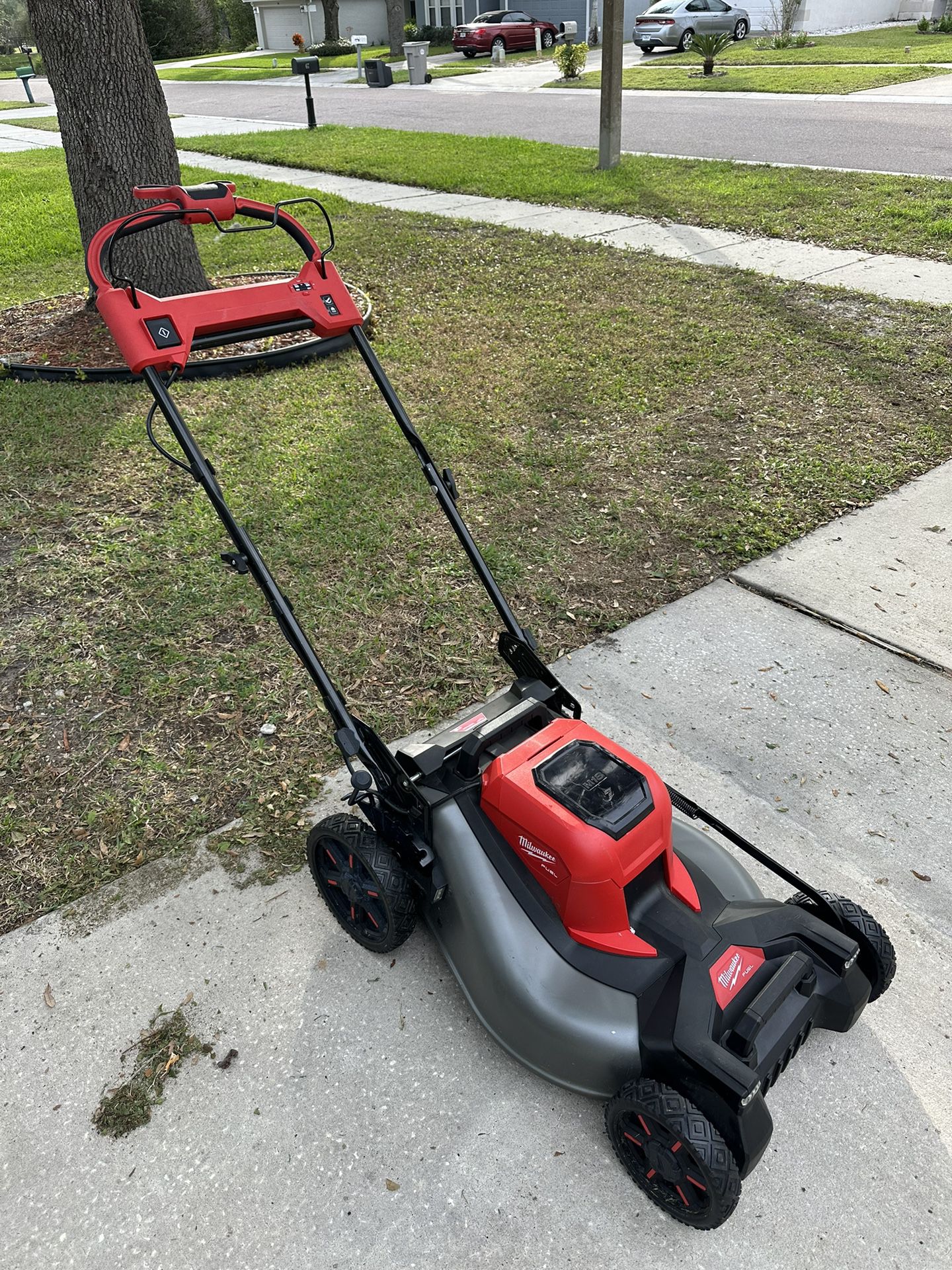 Milwaukee Lawn Mower TOOL ONLY 