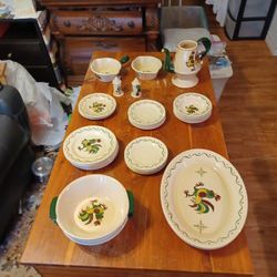 California Poppy Trail Rooster Dishes