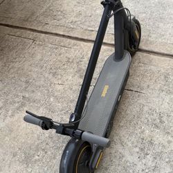 Segway g30 max electric scooter foldable