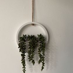 Hanging artificial plant