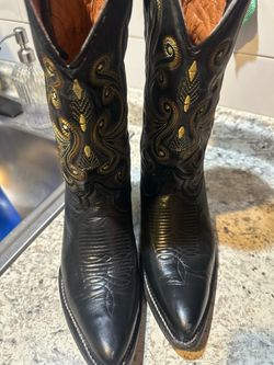 Bots Artillero country men