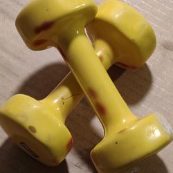 Set Of Two 4.5 Lb Yellow Metal Rubber Coated Dumbbell Weights