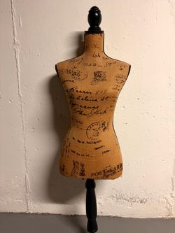 Vintage-Style Decorative Dress Form Mannequin