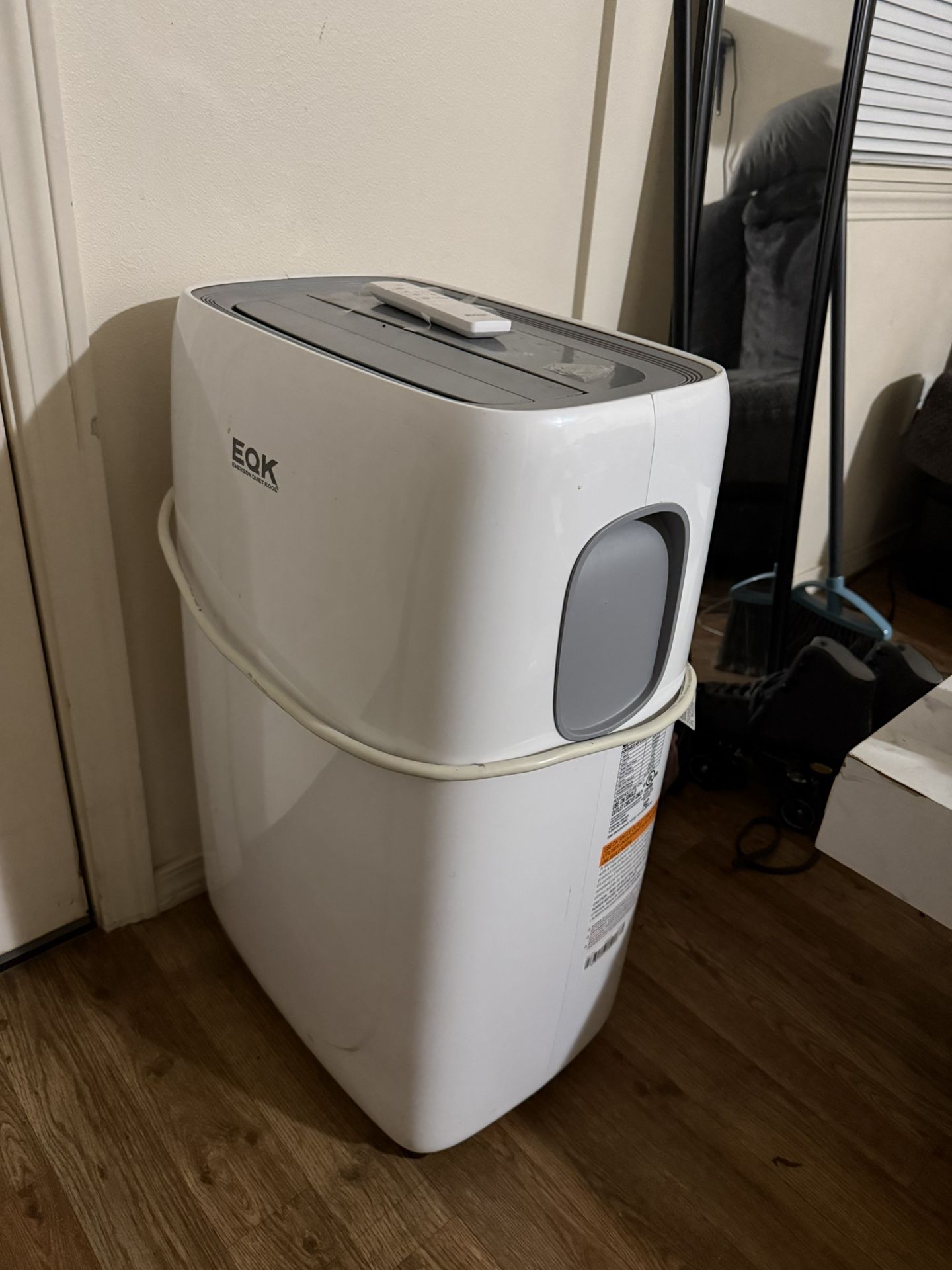 Standing Air Conditioner