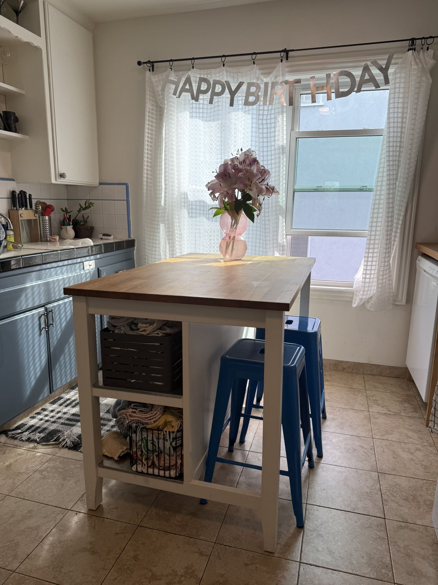 IKEA　STENSTORP アイランドキッチン Ikea Stenstorp Kitchen Island - AptDeco