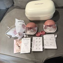 Momcozy Wearable Breast Pump, Hands Free Upgraded Mobile Flow | M9