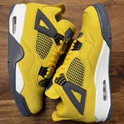 Air Jordan 4 Retro Lightning 2021