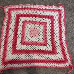 Handmade Crochet 🧶 🧶 🧶 🧶 Baby Blanket With Pillows  For Girls