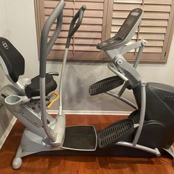 Seated Octane Fitness Elliptical XR6X