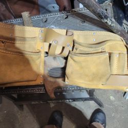 Leather pouch Carpenter tool belt with holder for drill /impact