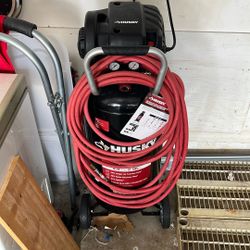 Husky 20 Gallon 200 Psi Compressor
