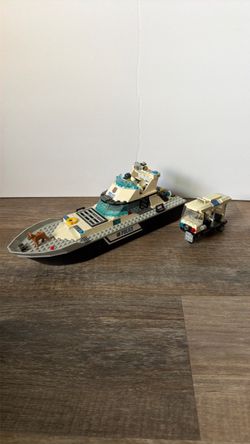 LEGO City Police Patrol Boat Set