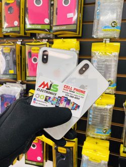 IPHONE X 64GB UNLOCKED