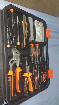 368 piece TOOX Home Tool Kit Set with Case