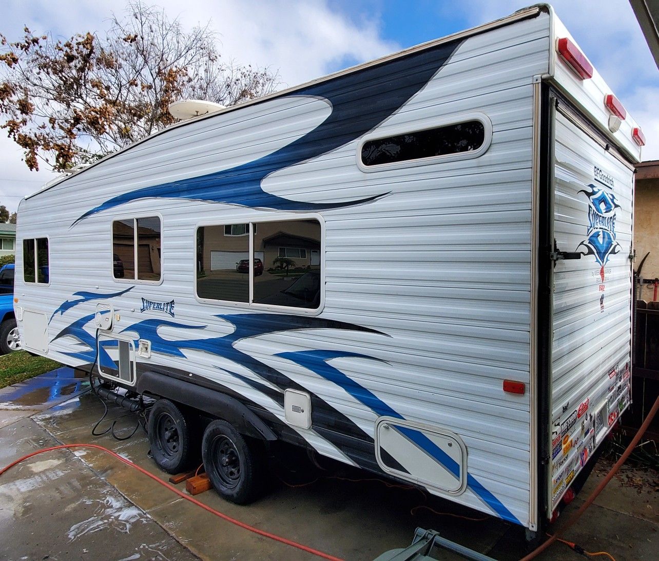 2007 weekend warrior fs2300 superlite toy hauler rv trailer for Sale in